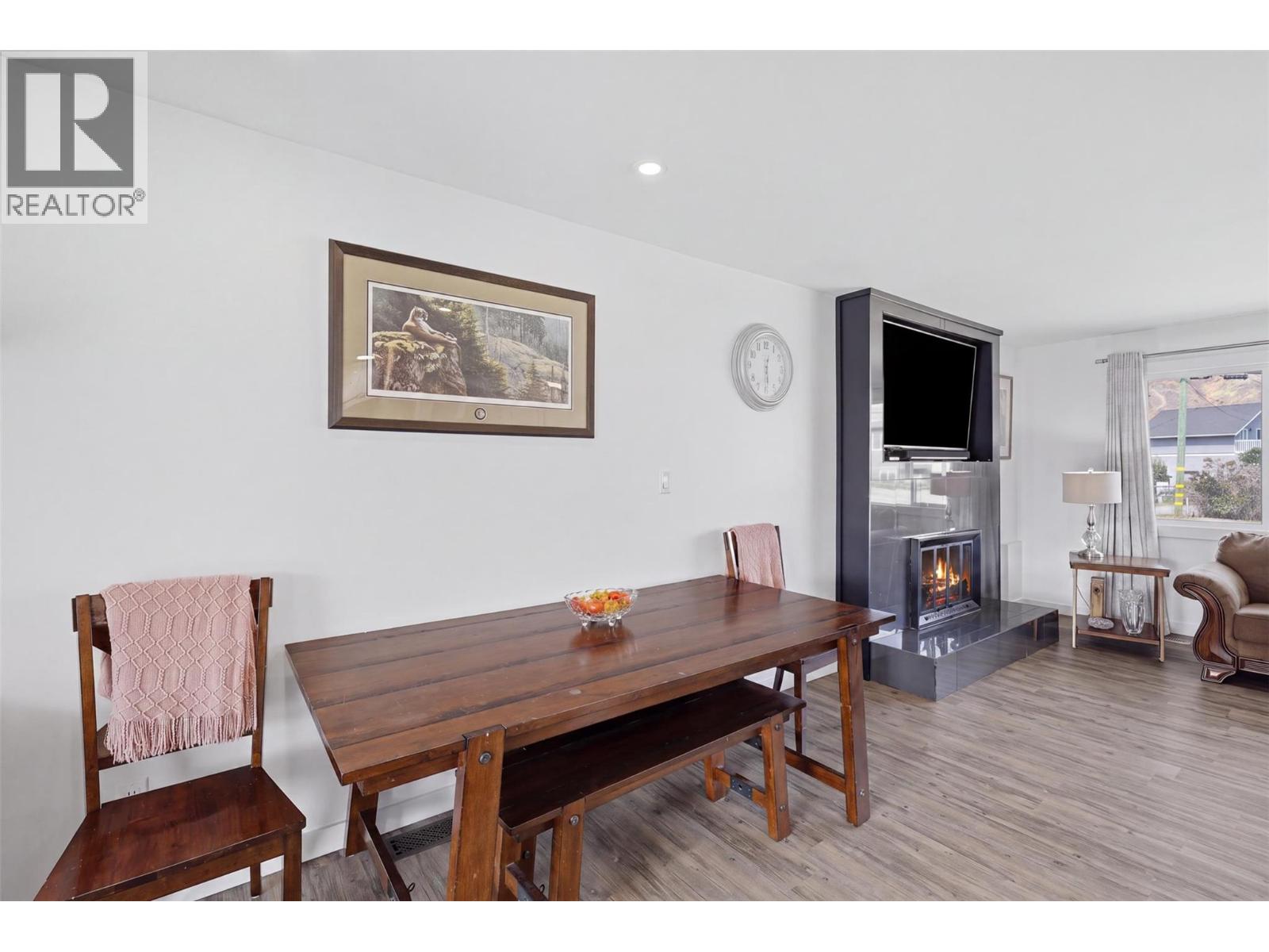 1827 Parkcrest Avenue Property Photo 18