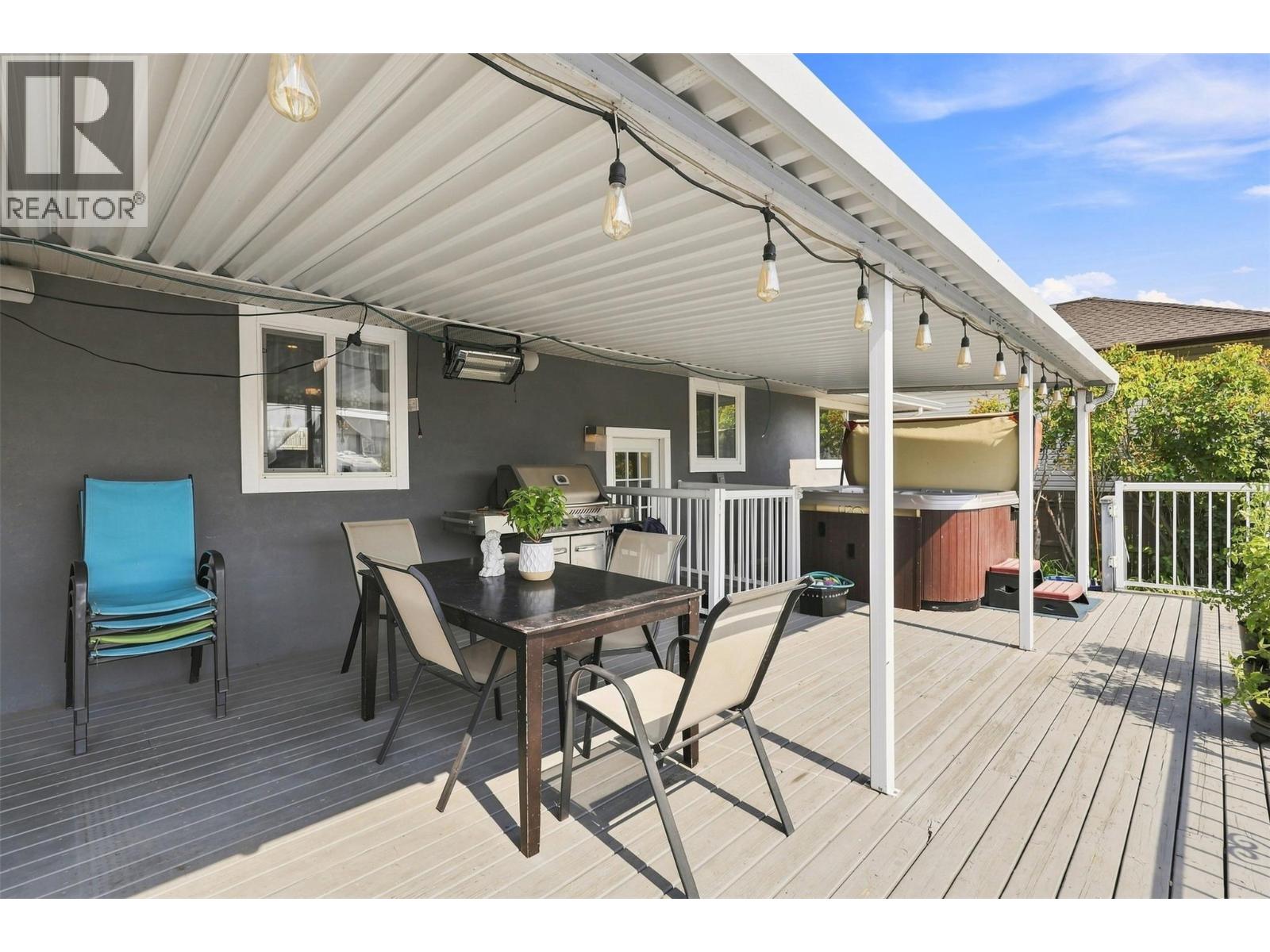 1827 Parkcrest Avenue Property Photo 21