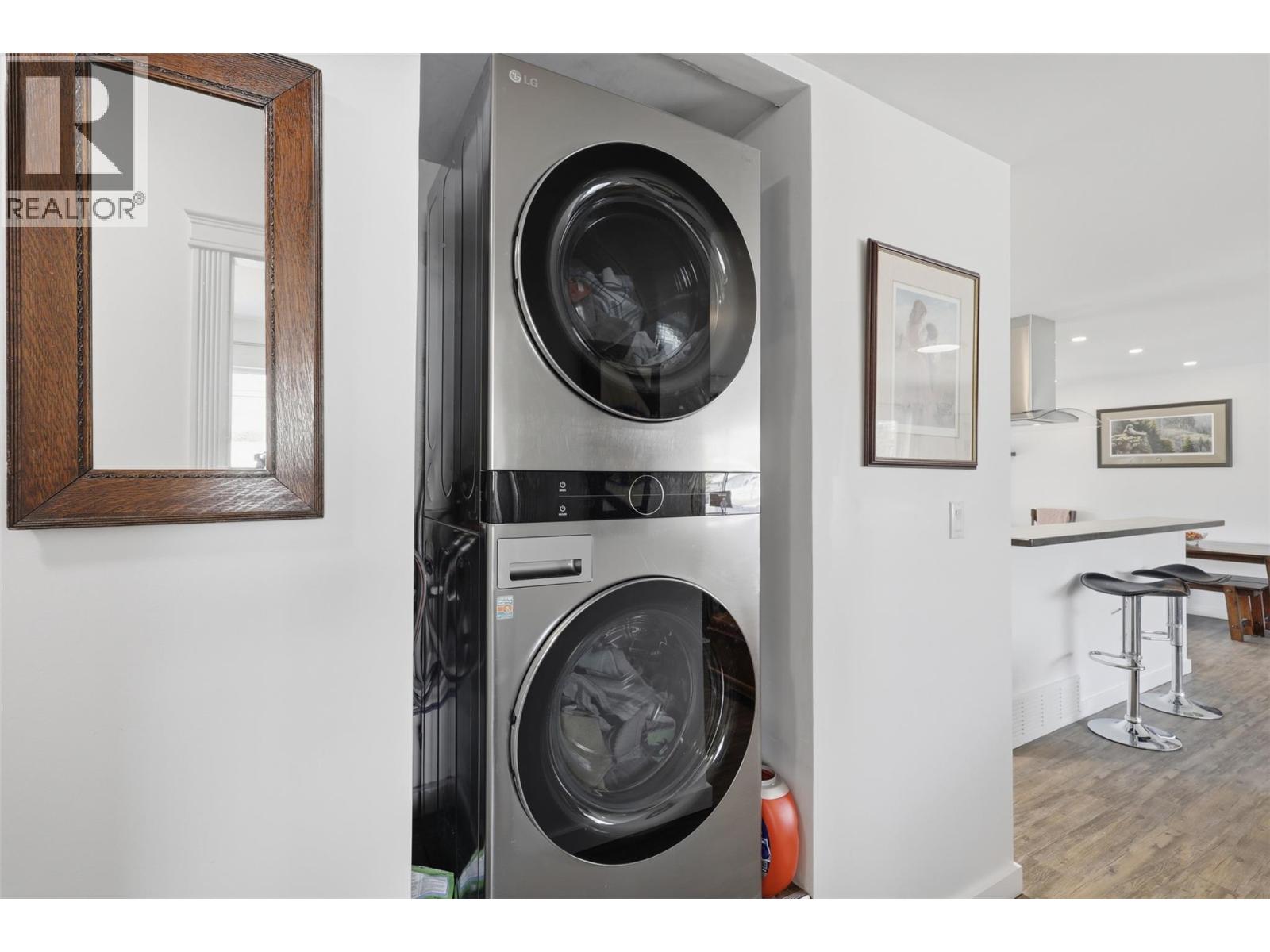 1827 Parkcrest Avenue Property Photo 39
