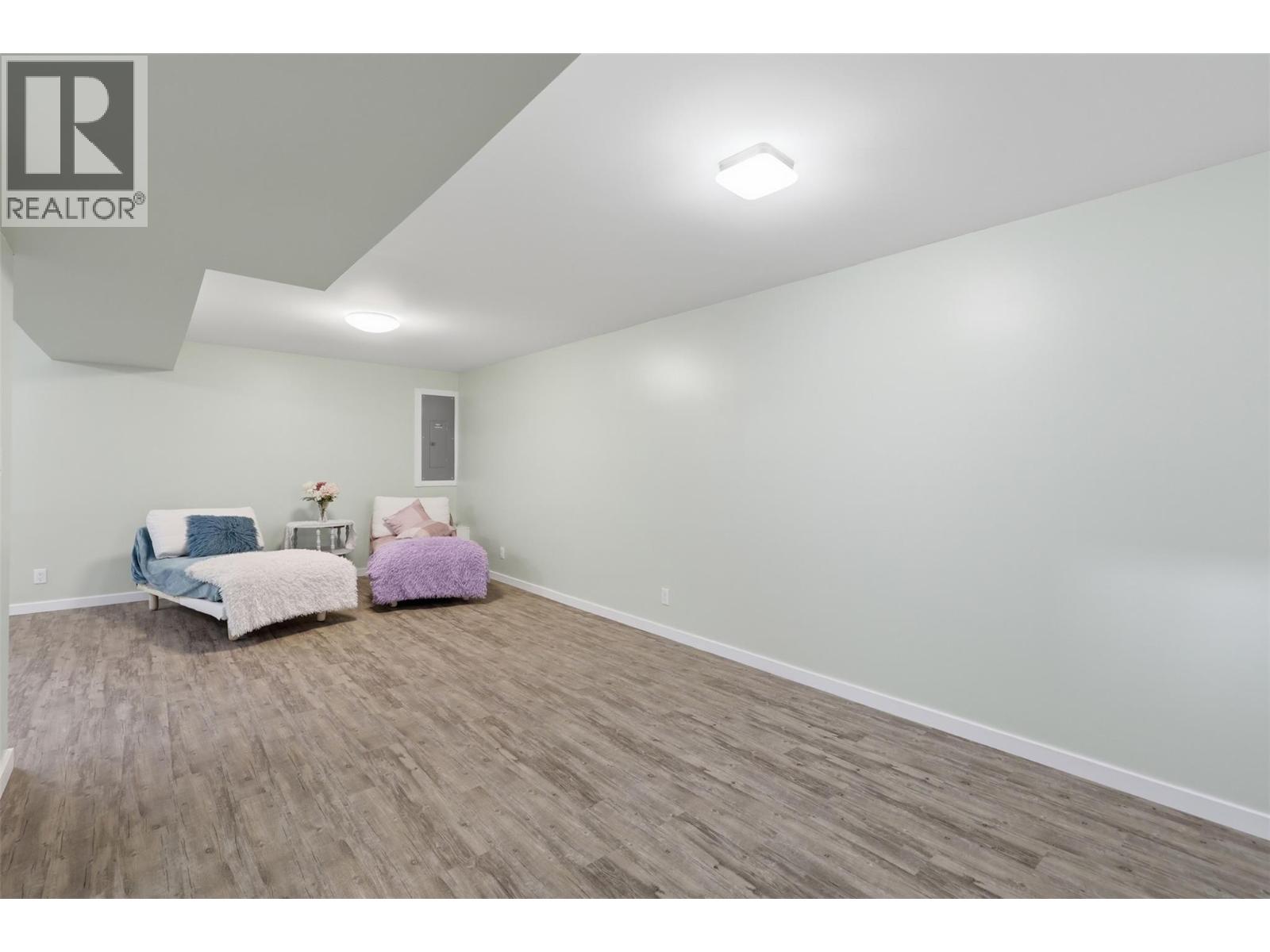 1827 Parkcrest Avenue Property Photo 41