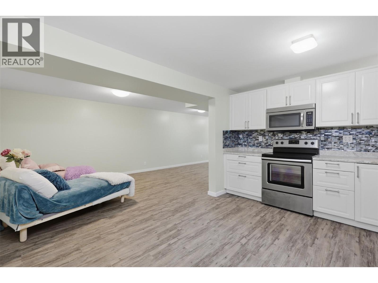 1827 Parkcrest Avenue Property Photo 45