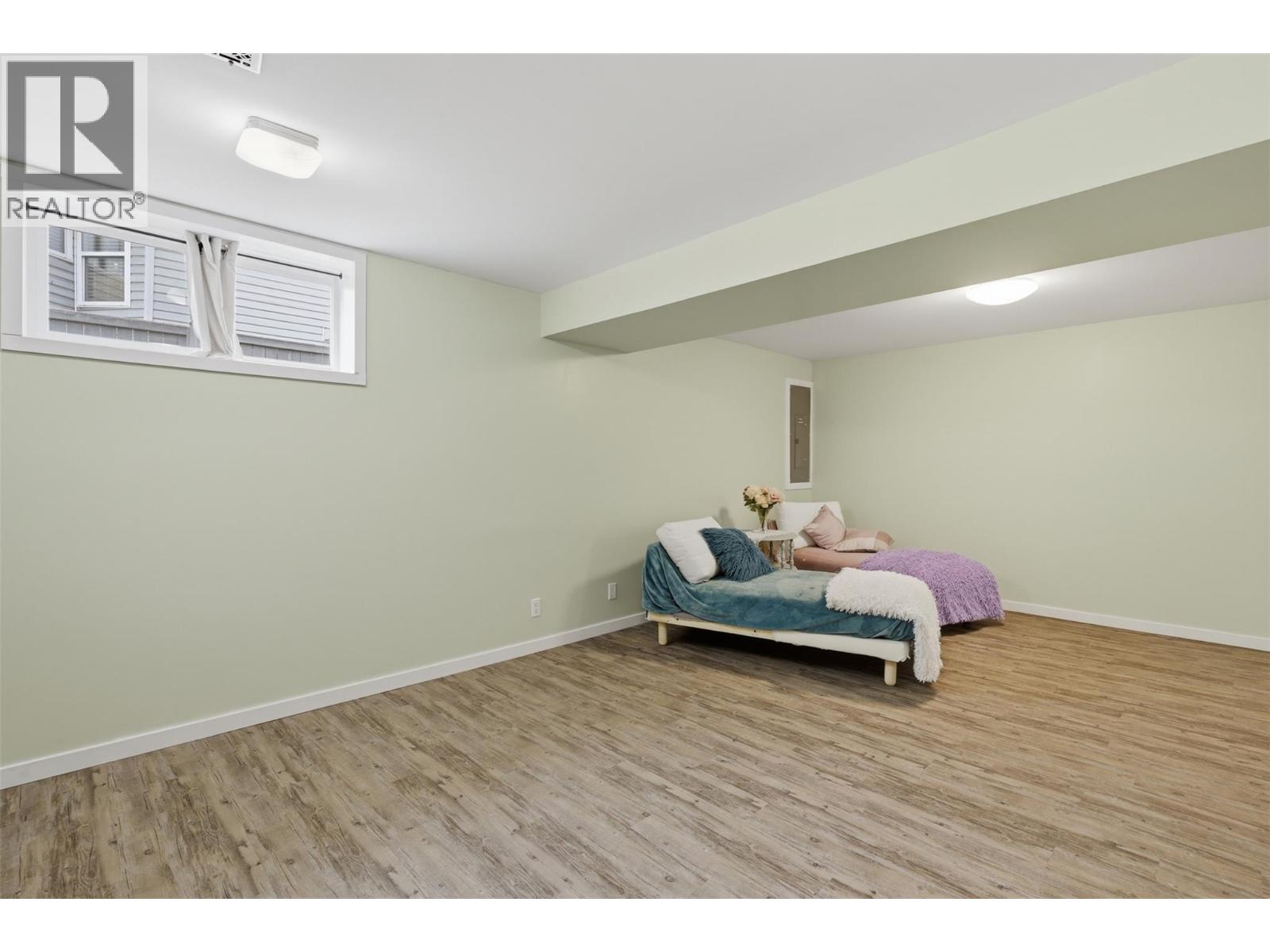 1827 Parkcrest Avenue Property Photo 46