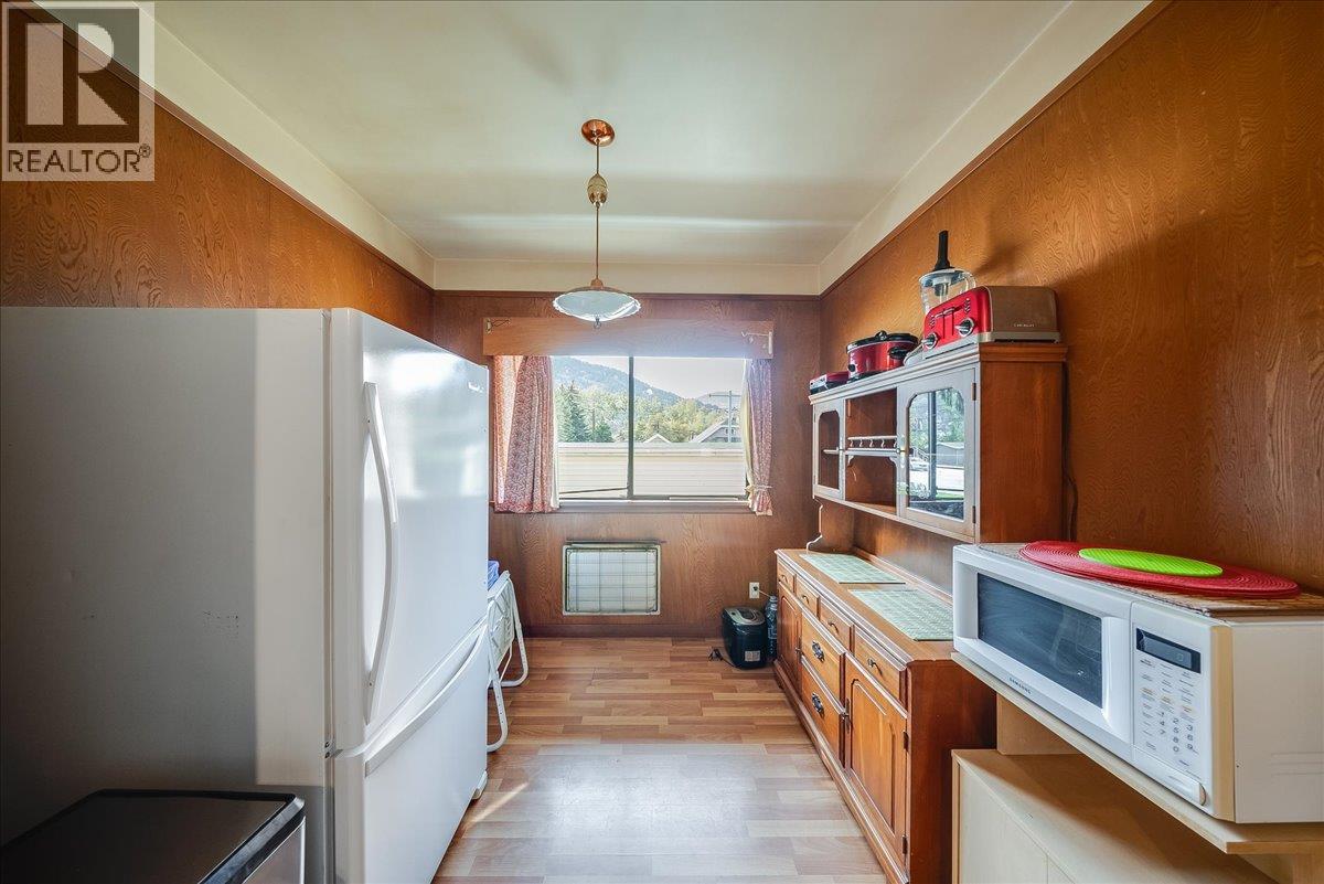 1396 Second Avenue Property Photo 12
