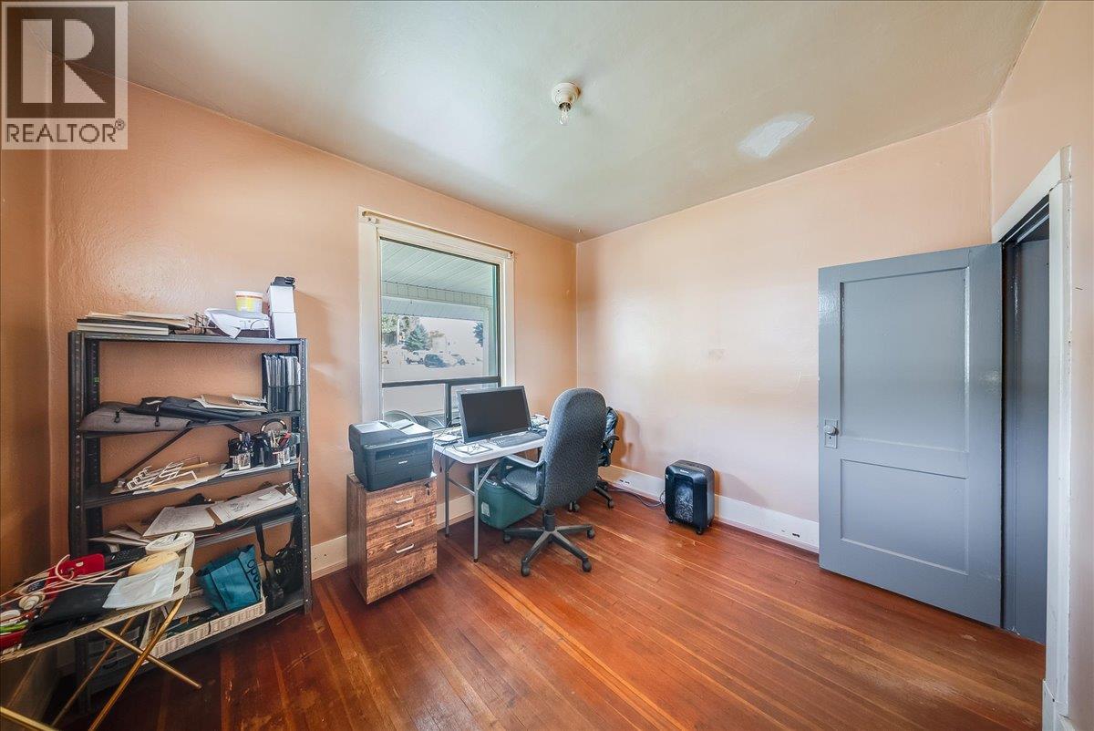 1396 Second Avenue Property Photo 18