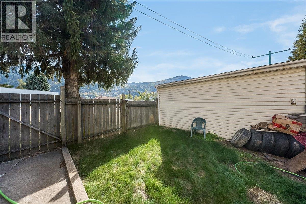 1396 Second Avenue Property Photo 30