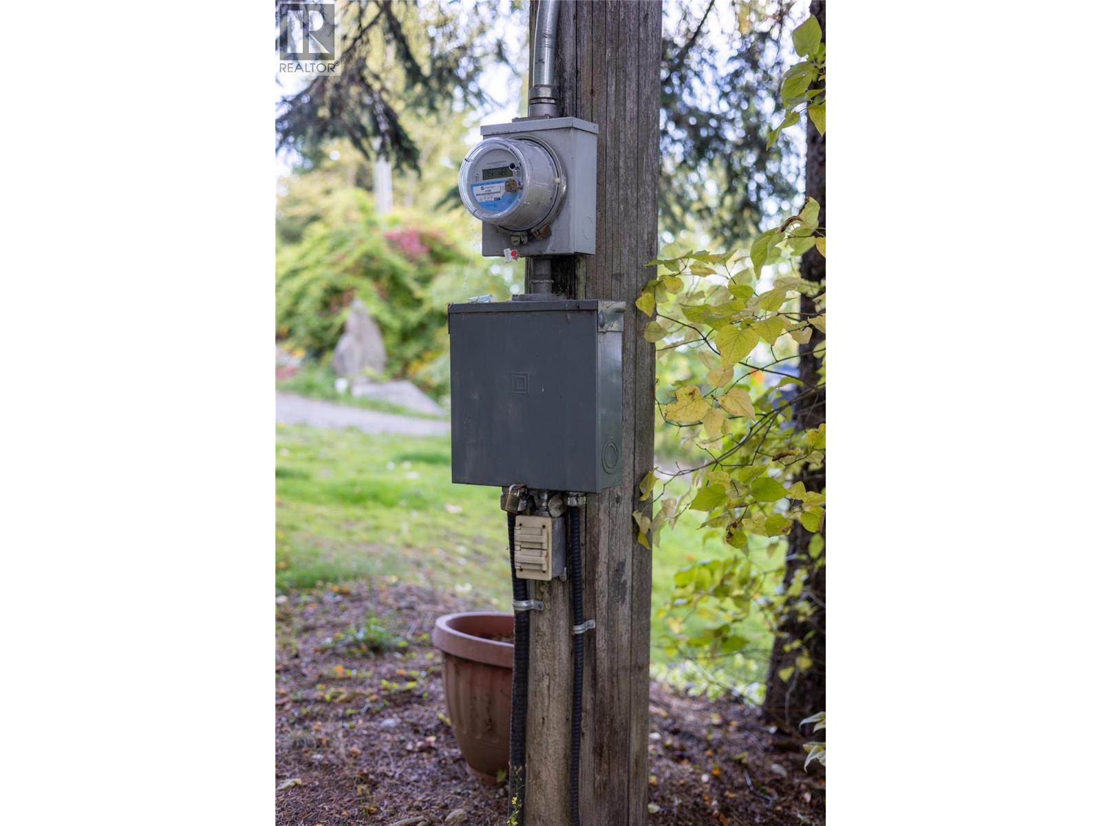 3516 31 Highway Property Photo 10