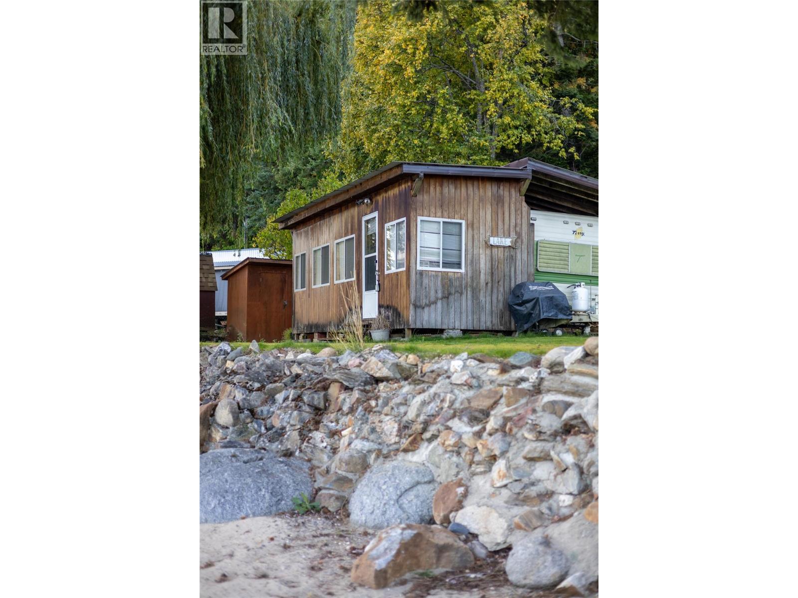 3516 31 Highway Property Photo 38