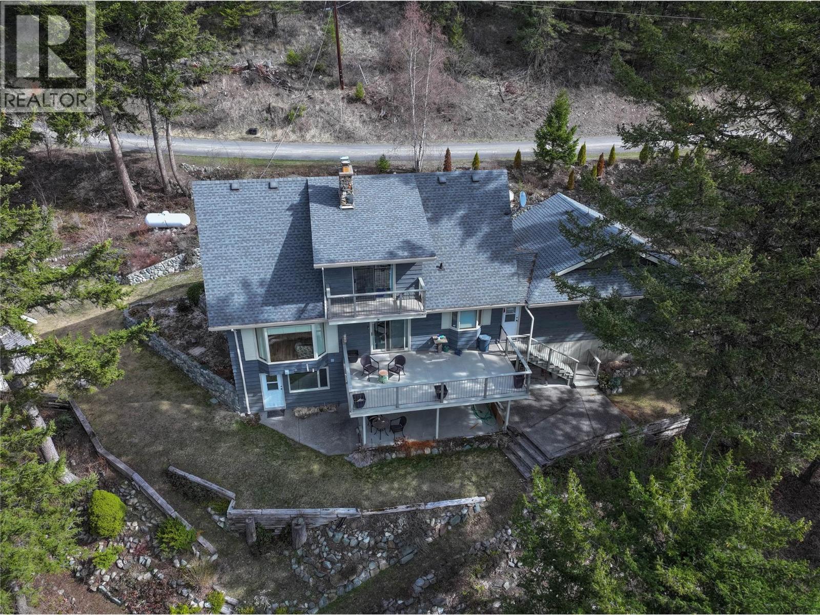 1920 Lakeview Drive Property Photo 45