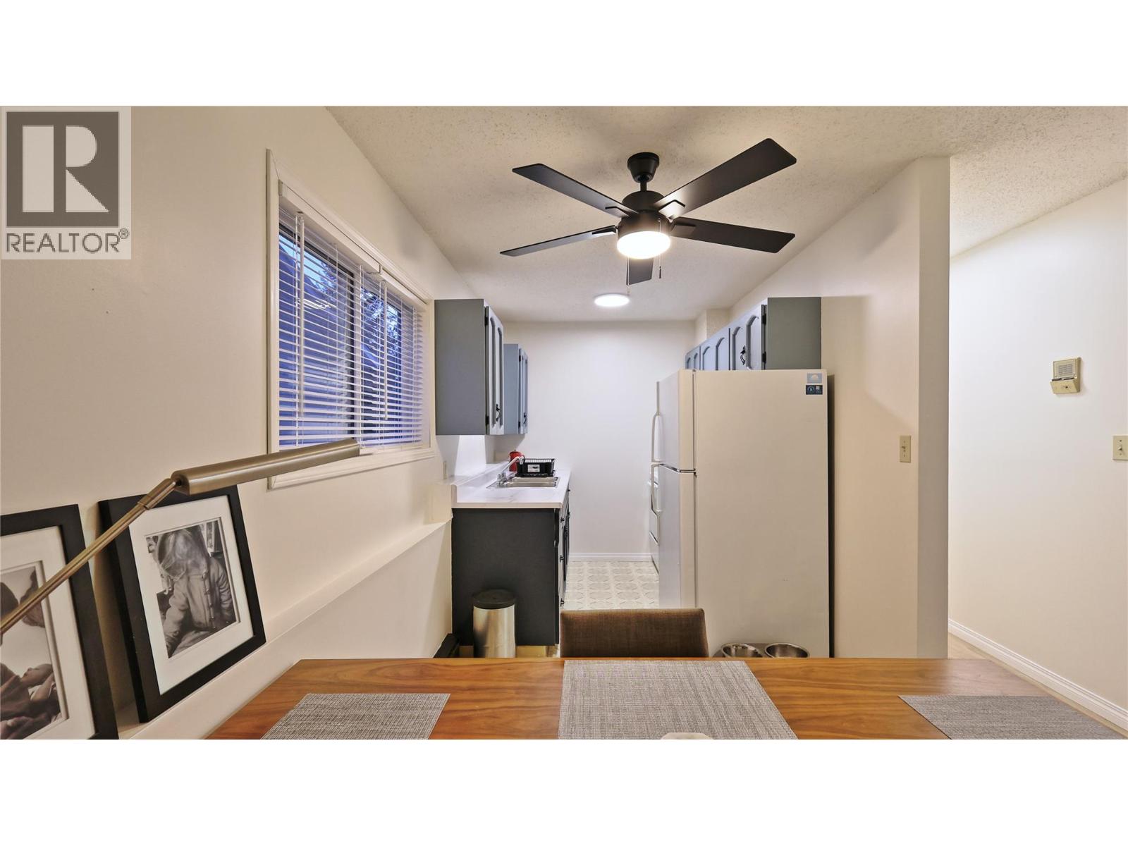 650 Knighton Road Unit# 6 Property Photo 2