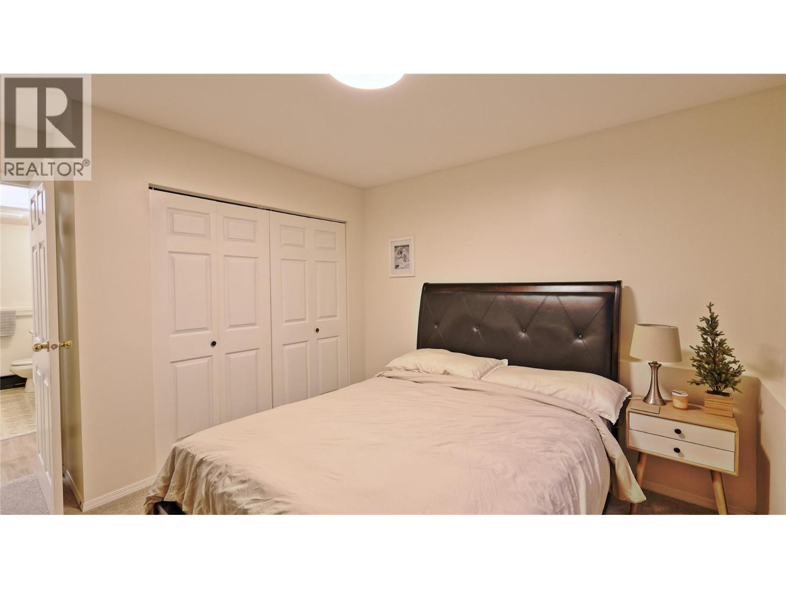 650 Knighton Road Unit# 6 Property Photo 10