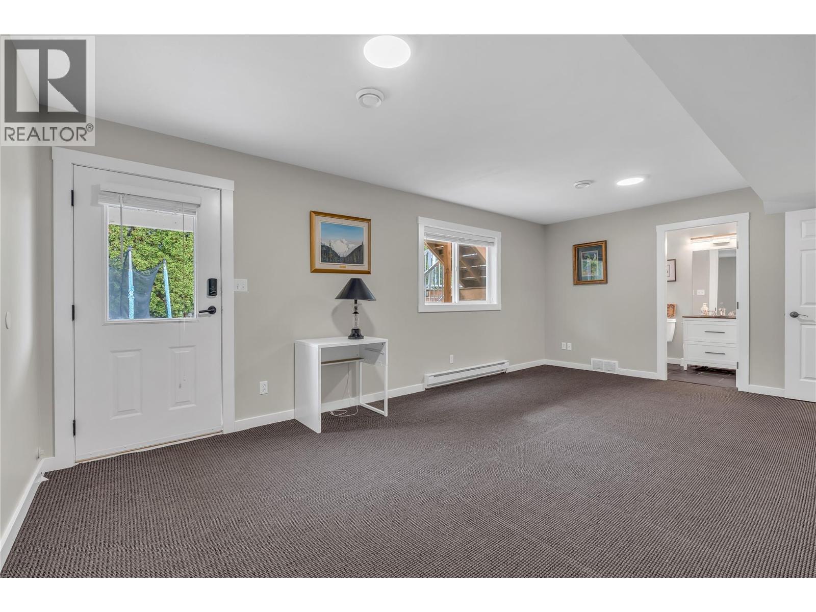 2390 Wiltse Drive Property Photo 29