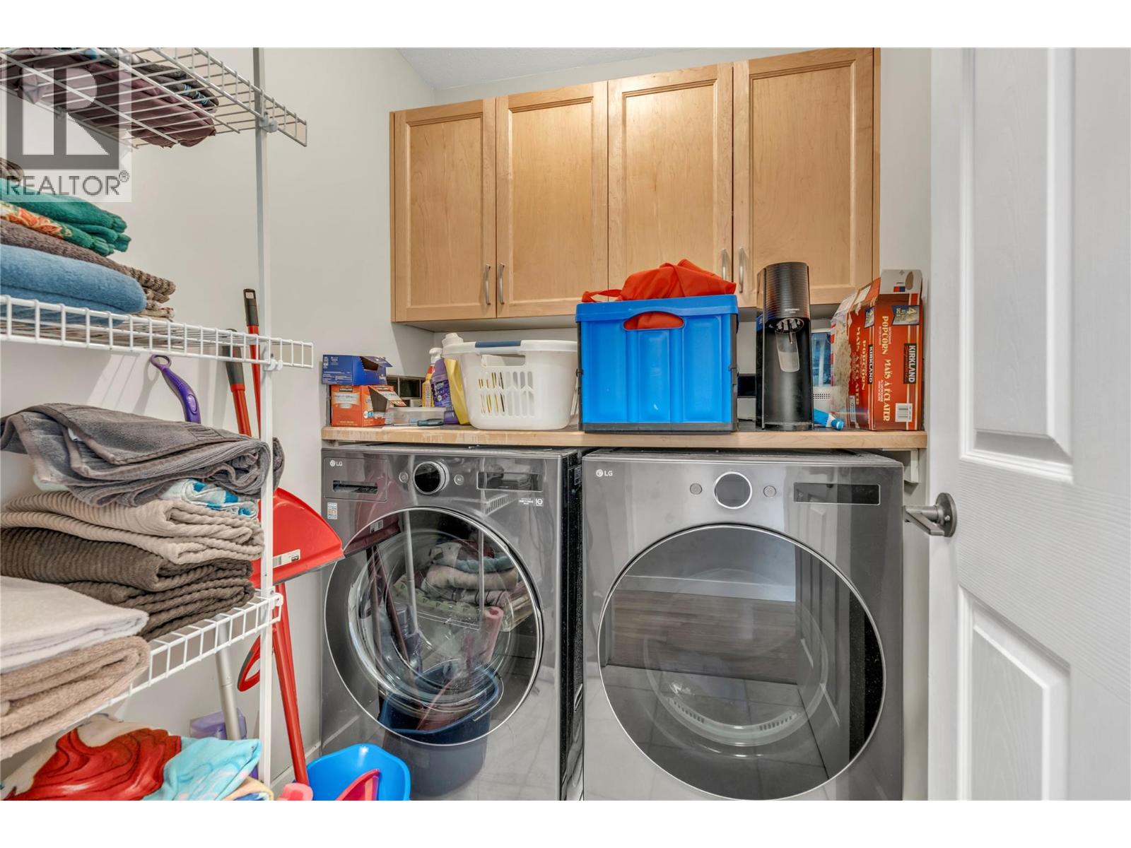 2390 Wiltse Drive Property Photo 38