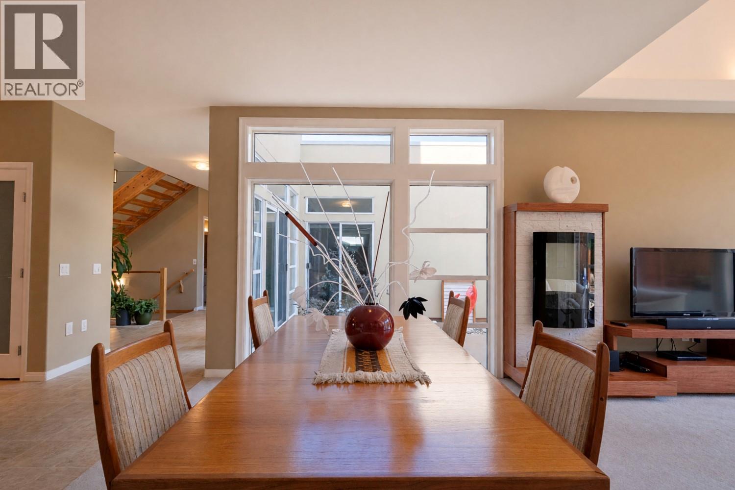 133 Devon Drive Property Photo 16