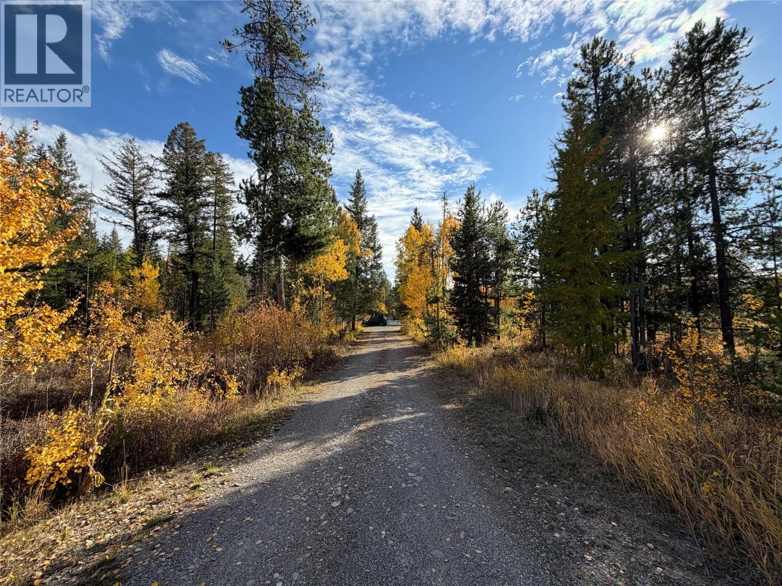 8444 Highway 95a Property Photo 1