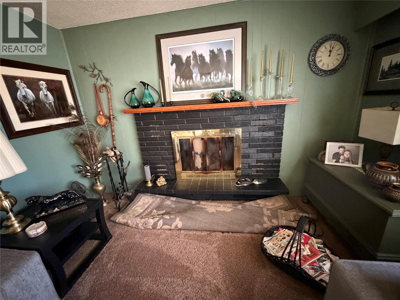 8444 Highway 95a Property Photo 9