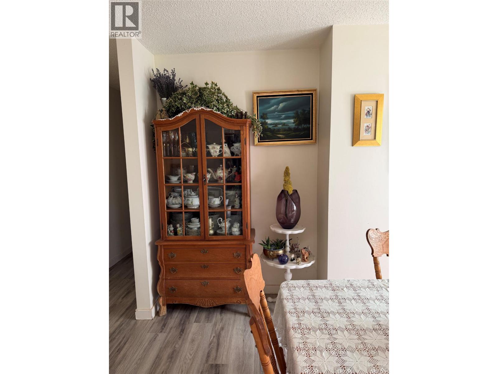 8444 Highway 95a Property Photo 14