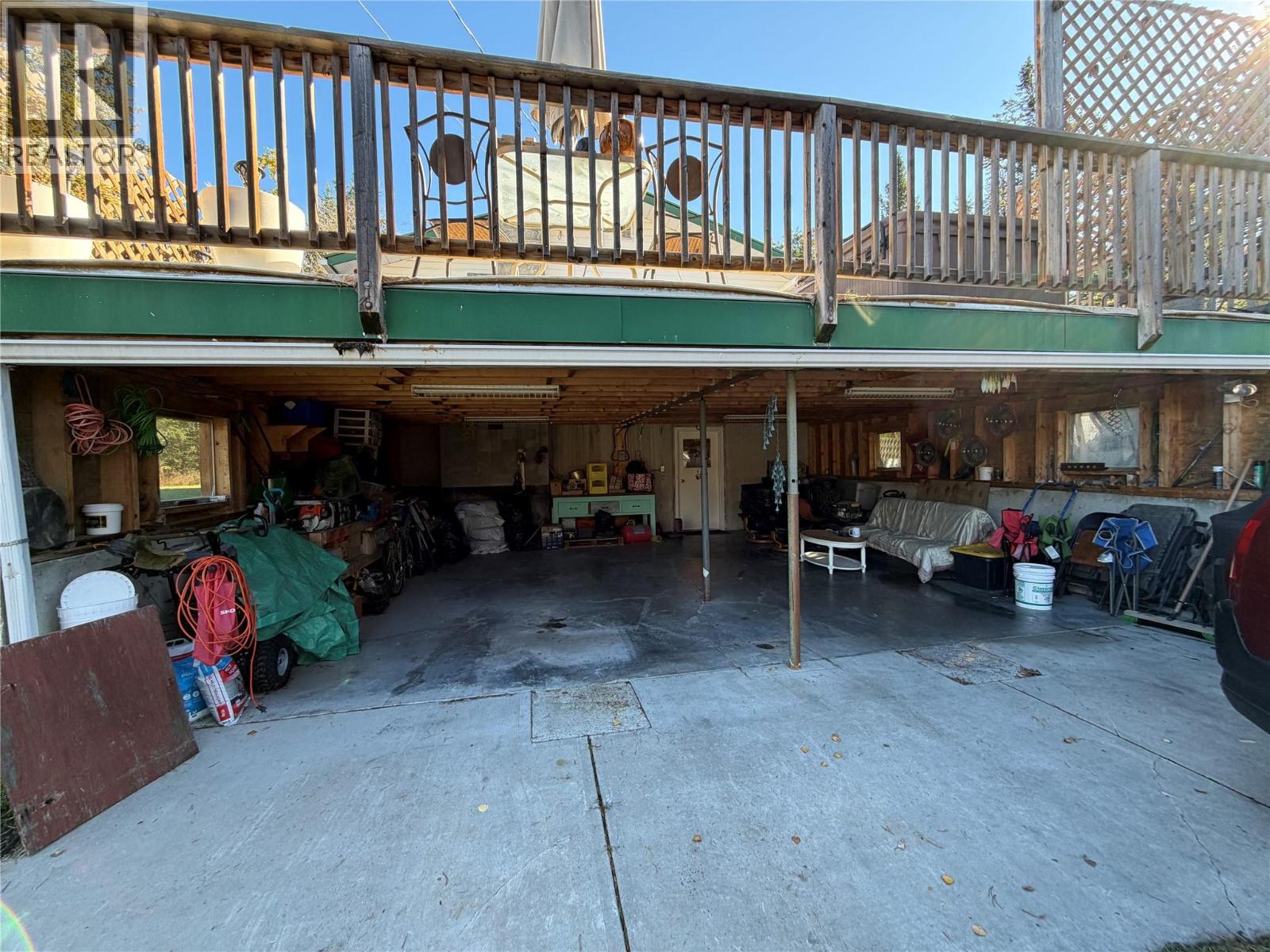 8444 Highway 95a Property Photo 28