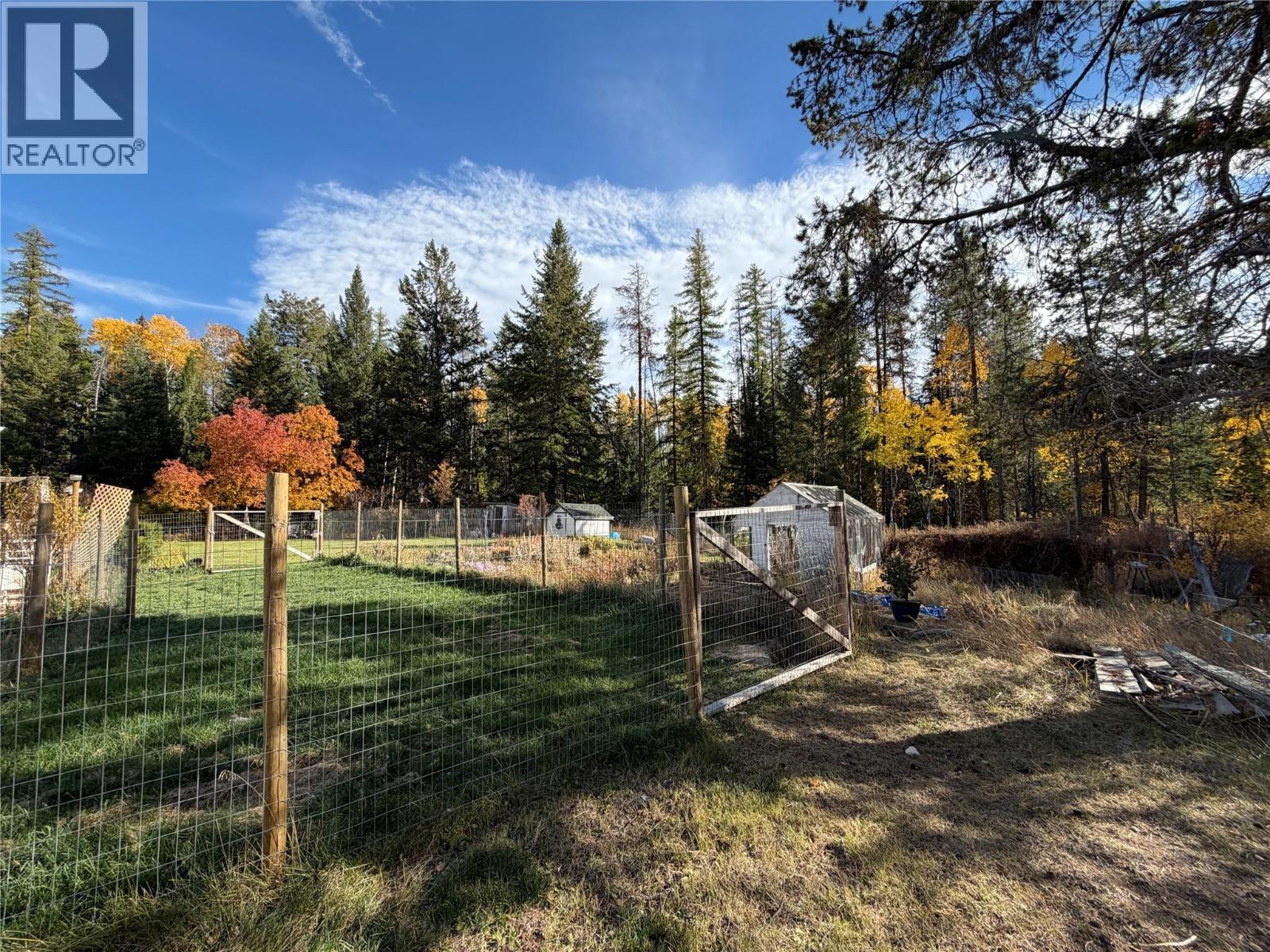 8444 Highway 95a Property Photo 33