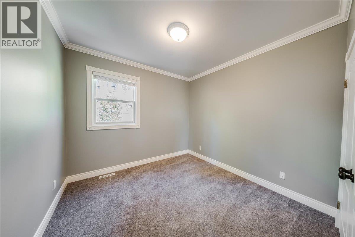 1860 Planer Crescent Property Photo 53