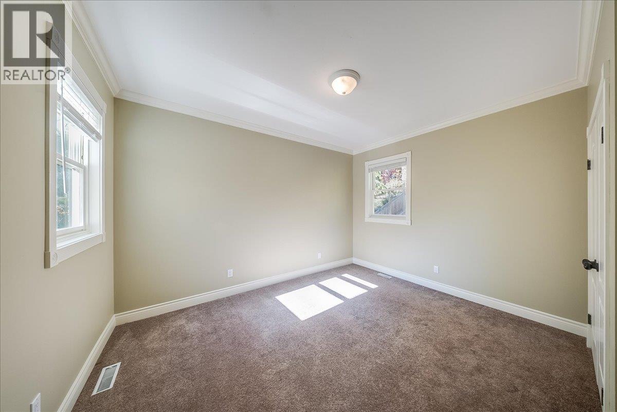 1860 Planer Crescent Property Photo 56