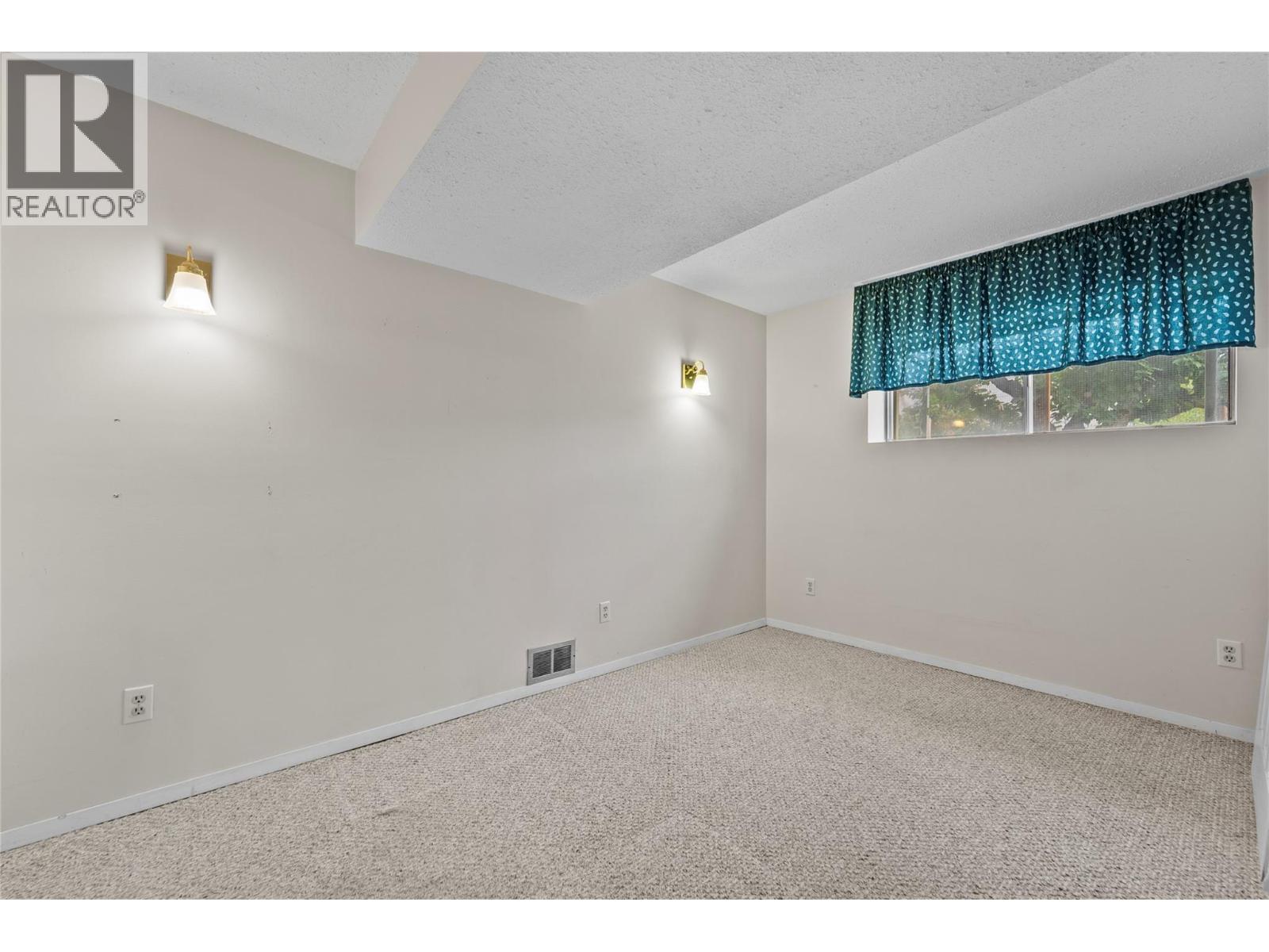 2161 Perryville Place Property Photo 31