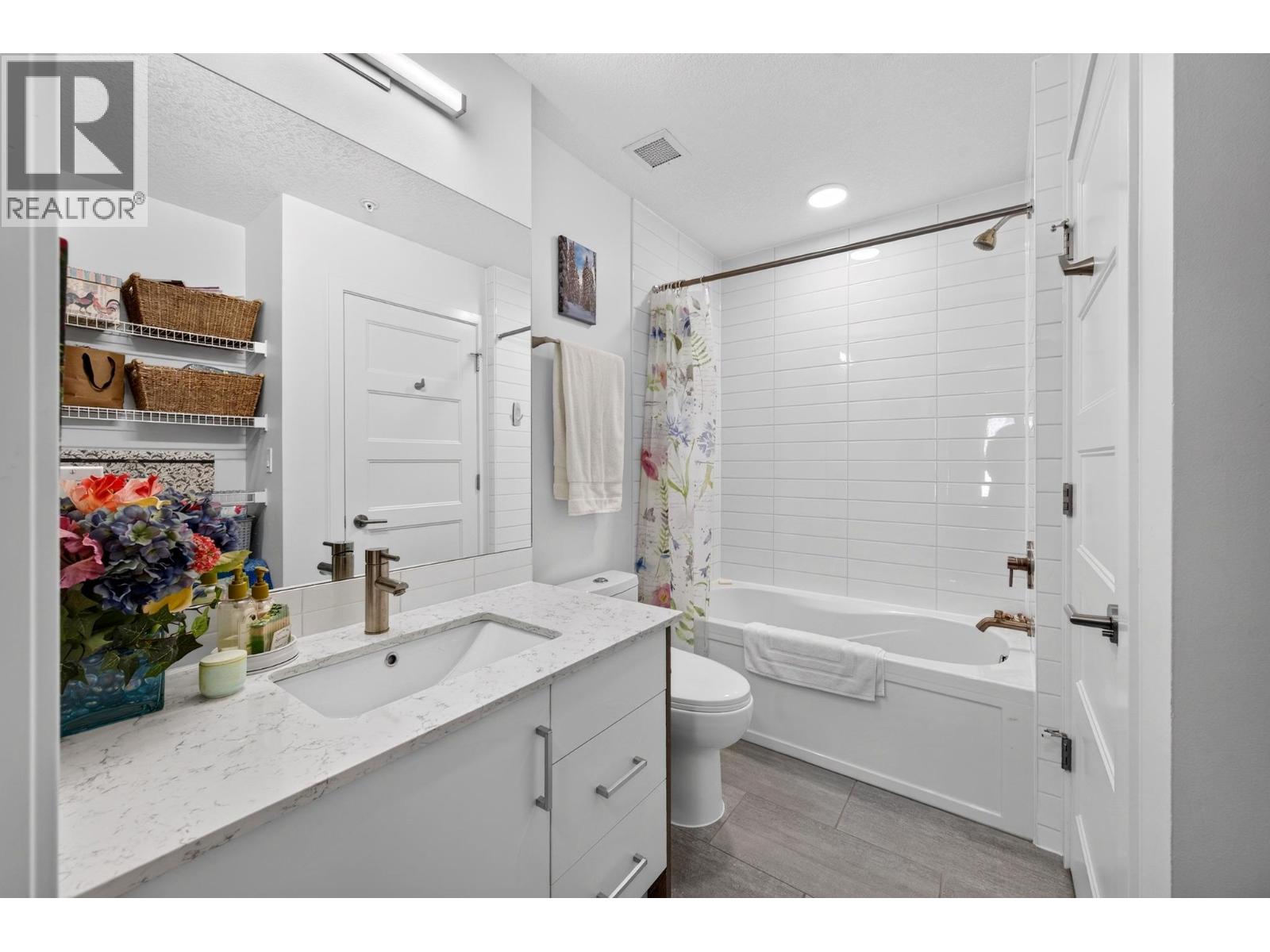 410 5th Avenue S Unit# 1205 Property Photo 21
