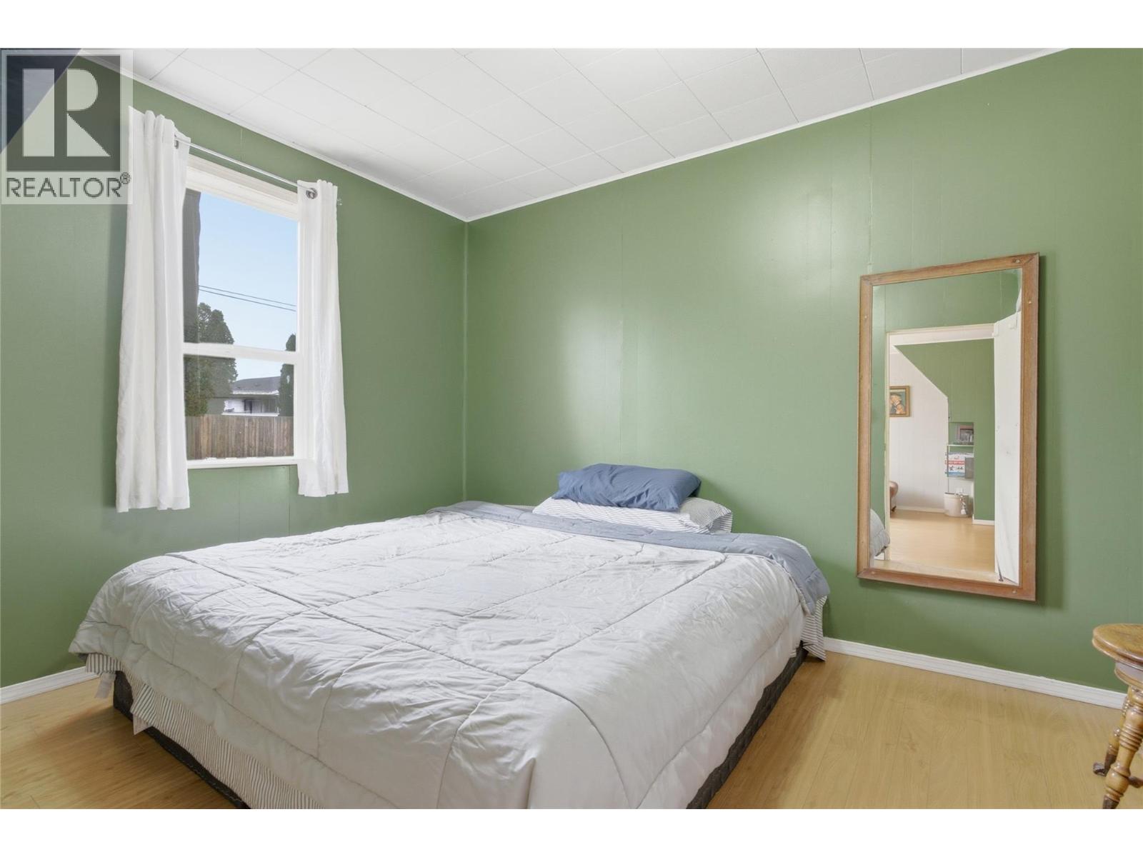 2276 Coldwater Avenue Property Photo 12