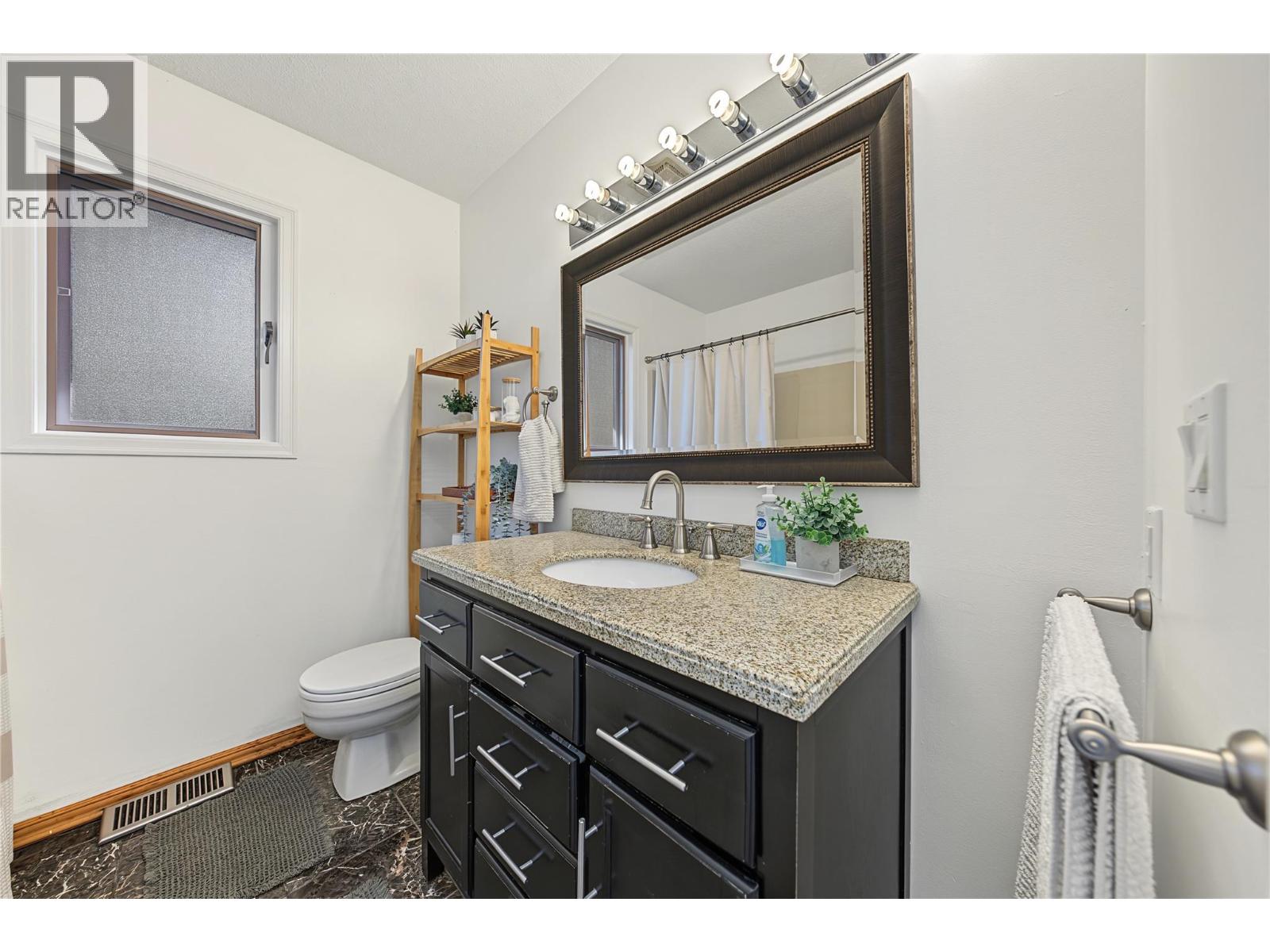 3745 Kimatouche Road Property Photo 26