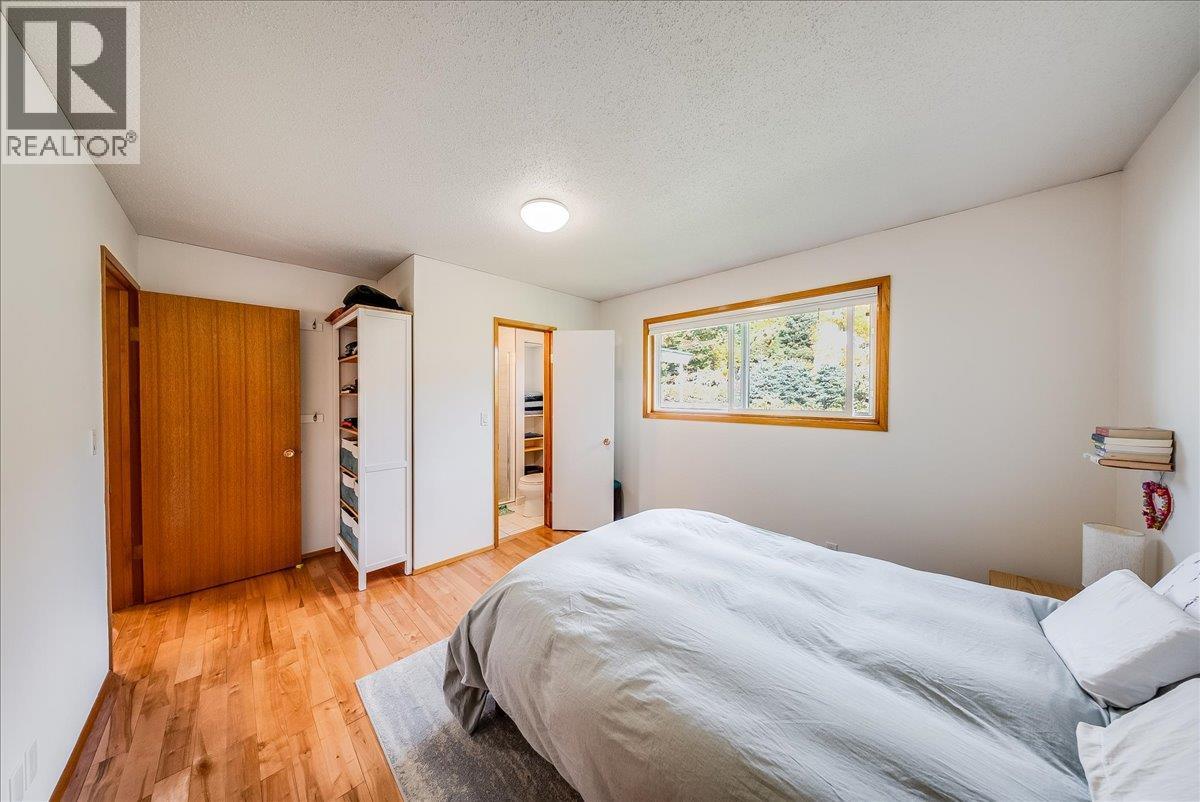 1614 Cook Avenue Property Photo 20