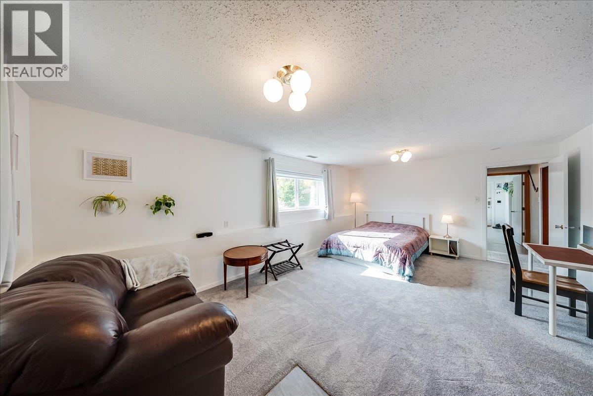 1614 Cook Avenue Property Photo 32