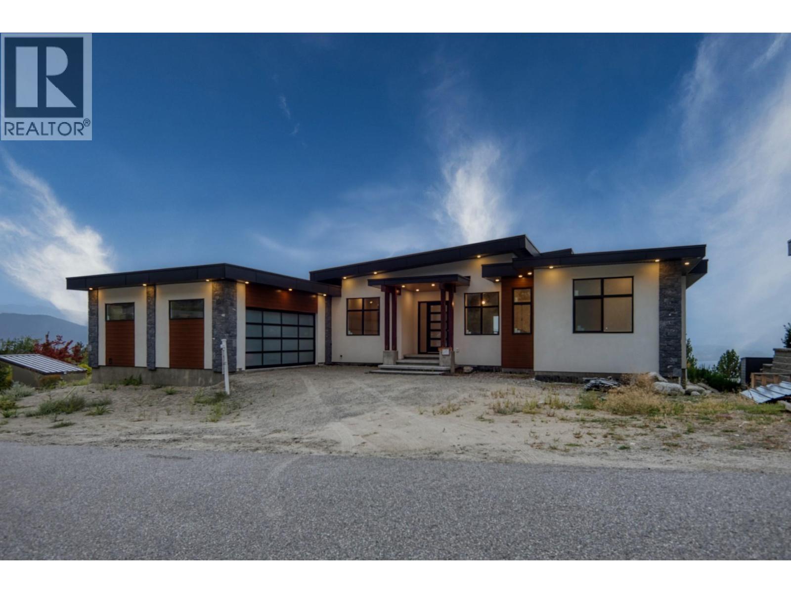 2835 Outlook Way Property Photo 1