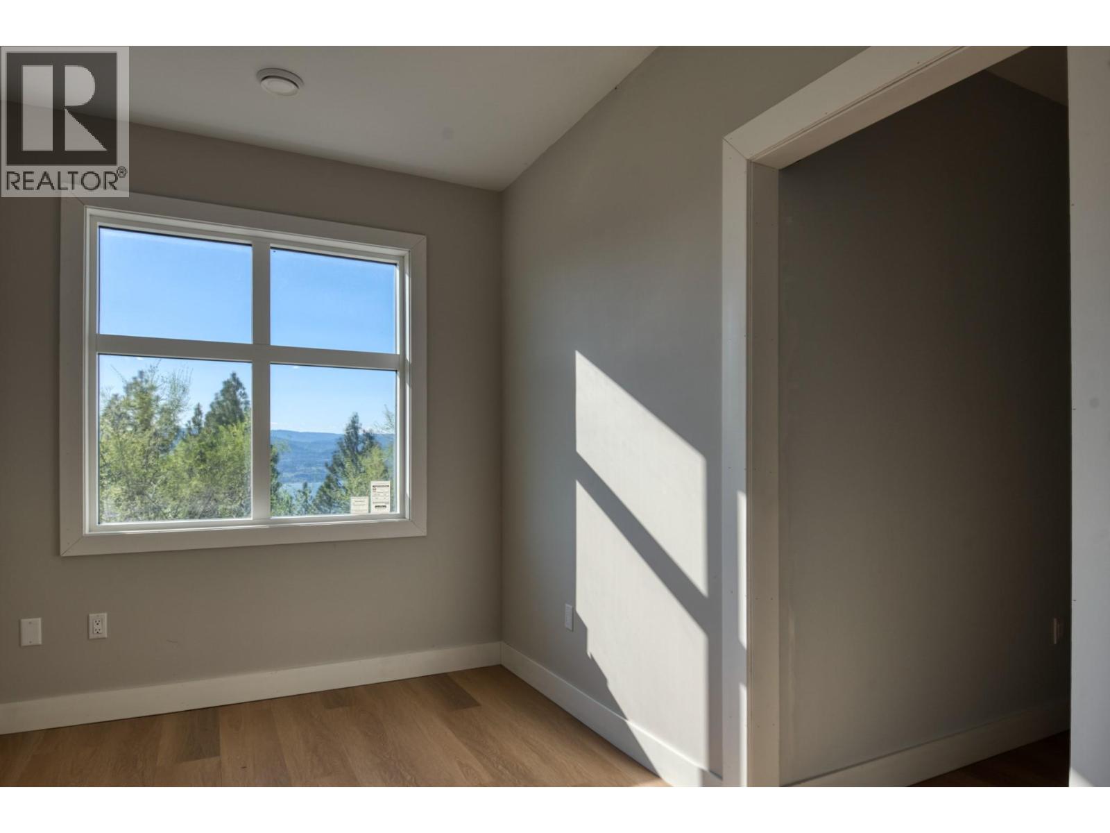 2835 Outlook Way Property Photo 54