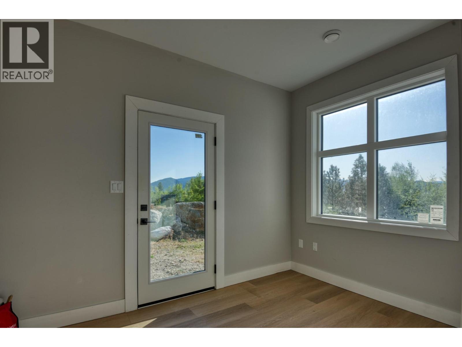 2835 Outlook Way Property Photo 55
