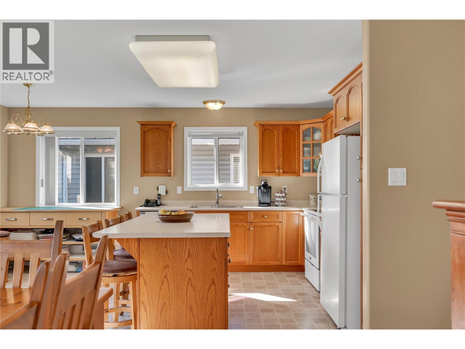 546 Redwing Drive Property Photo 18