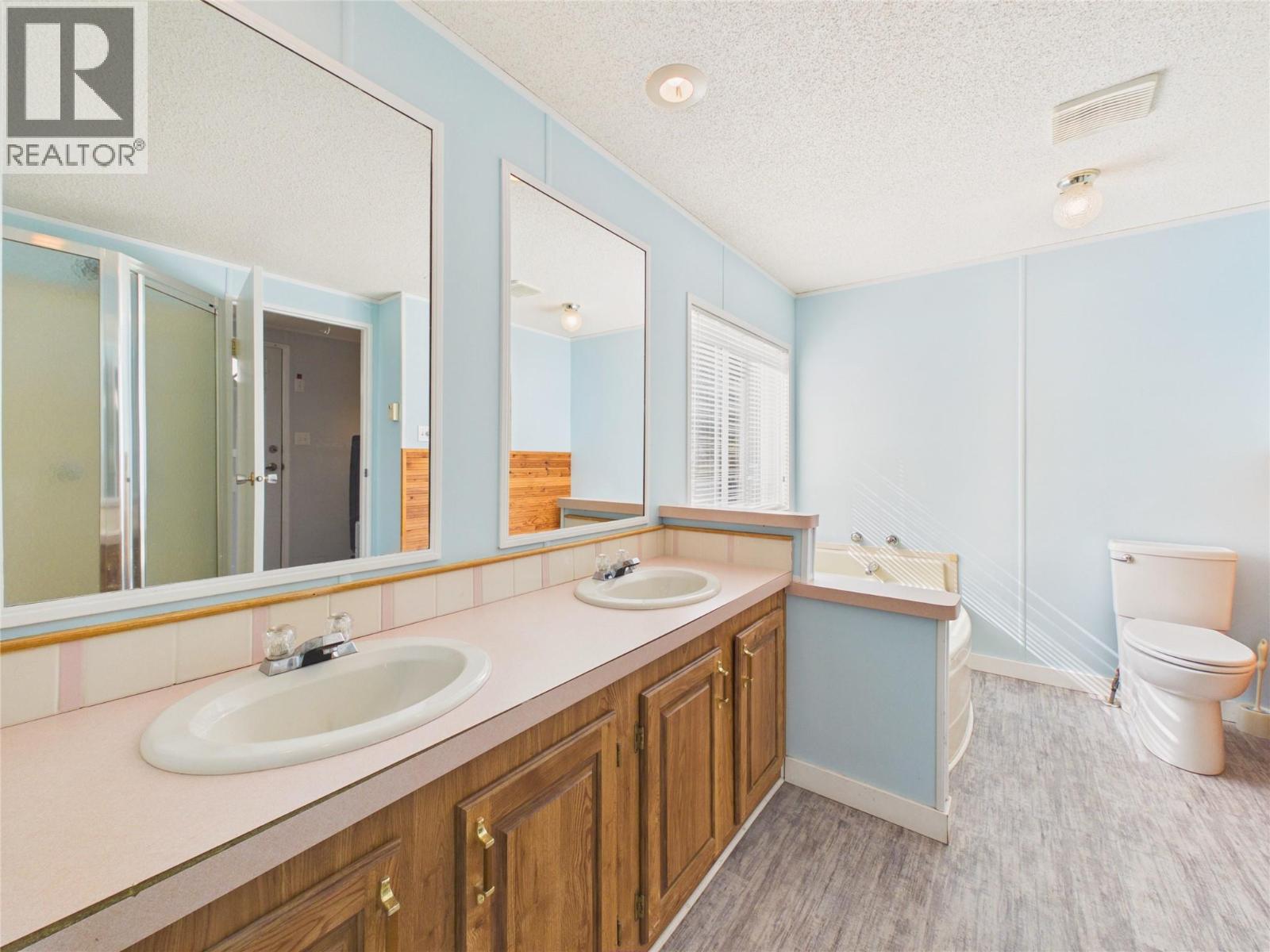 2640 Warren Avenue Unit# 33 Property Photo 17