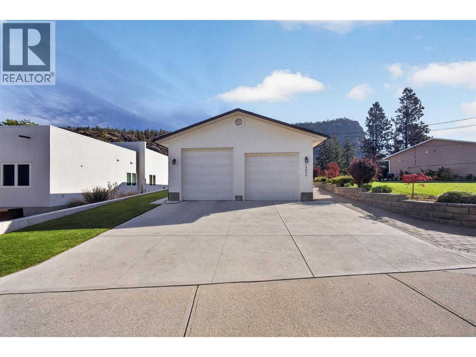 10836 Dunham Crescent Property Photo 56