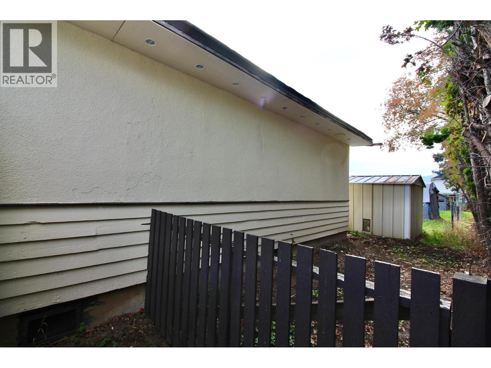 1382 Mcbride Road Property Photo 3