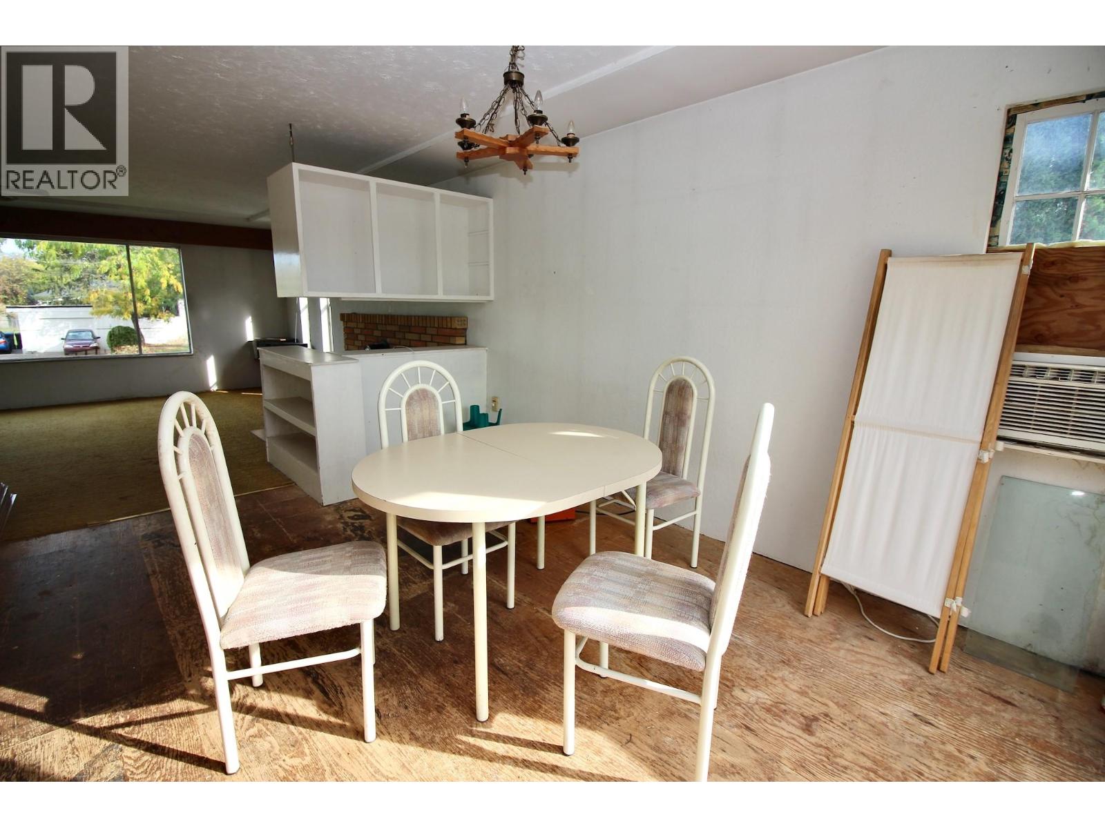 1382 Mcbride Road Property Photo 7