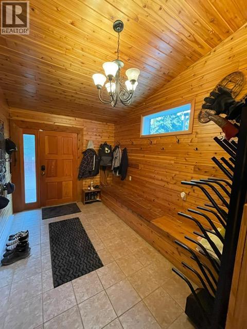 2143 Panorama Drive Property Photo 10