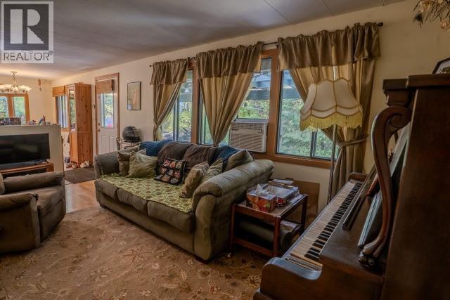 2701 Leecrest Road Property Photo 13
