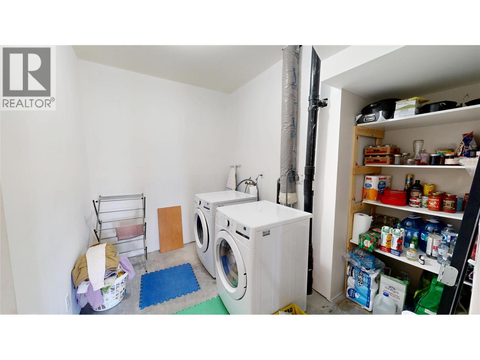 2660 95 Highway Property Photo 29