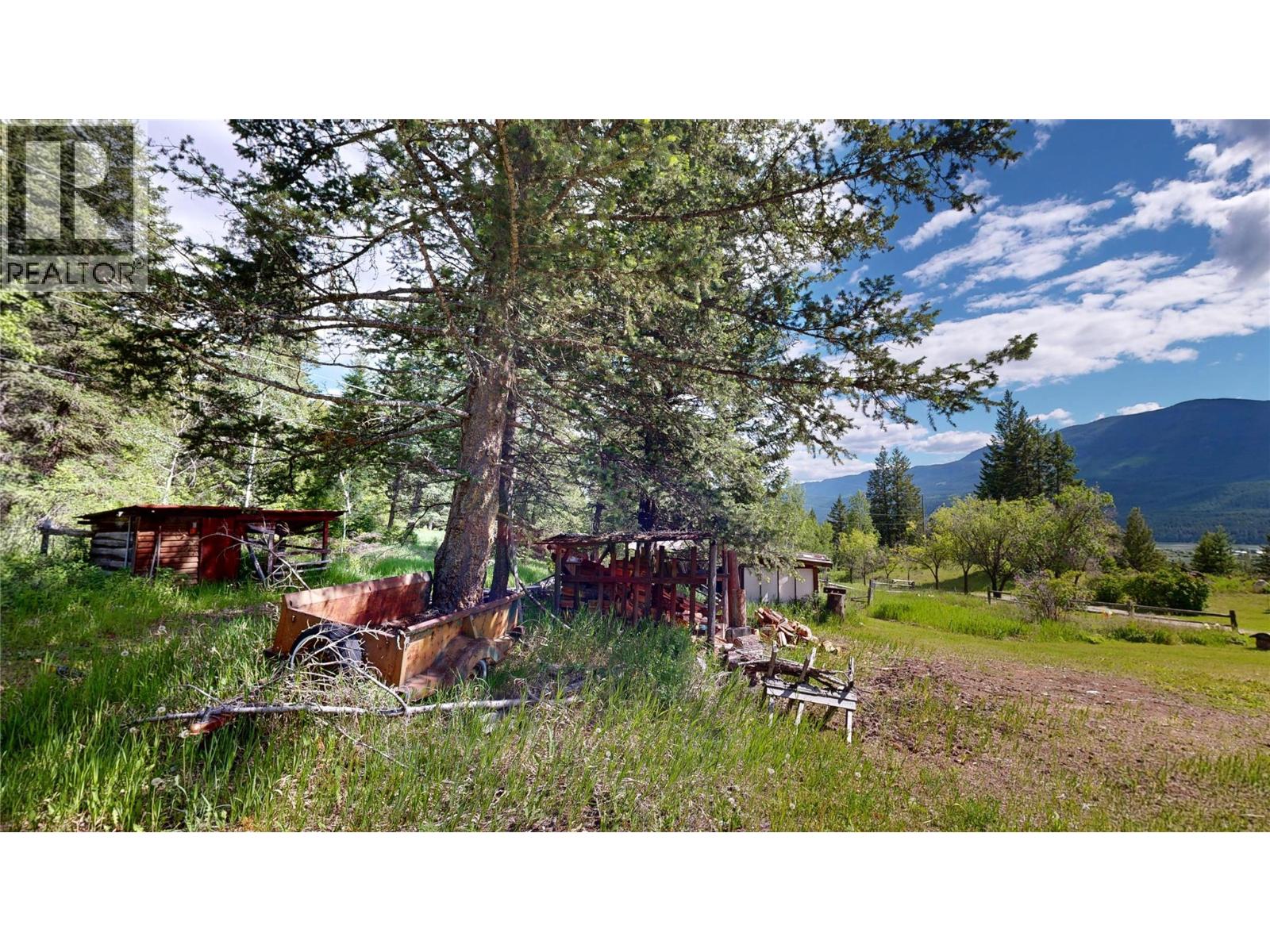 2660 95 Highway Property Photo 52
