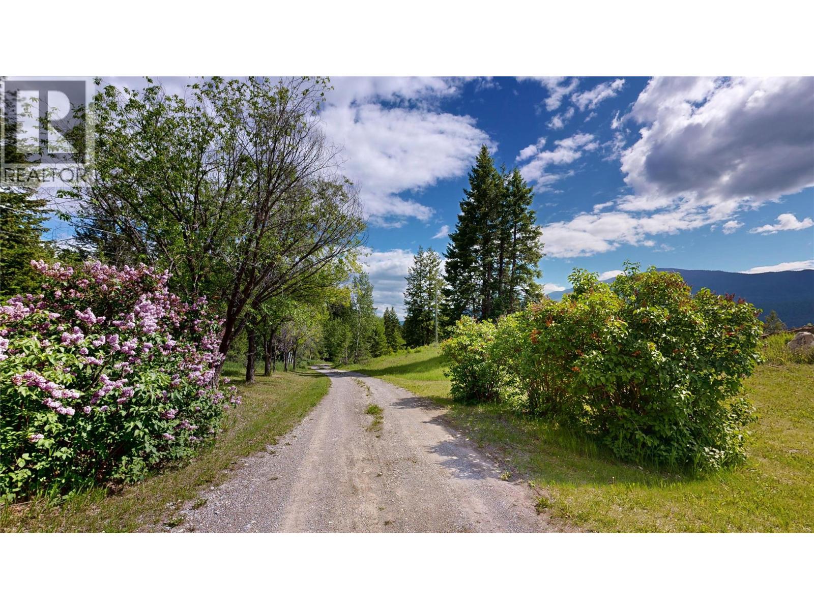 2660 95 Highway Property Photo 53