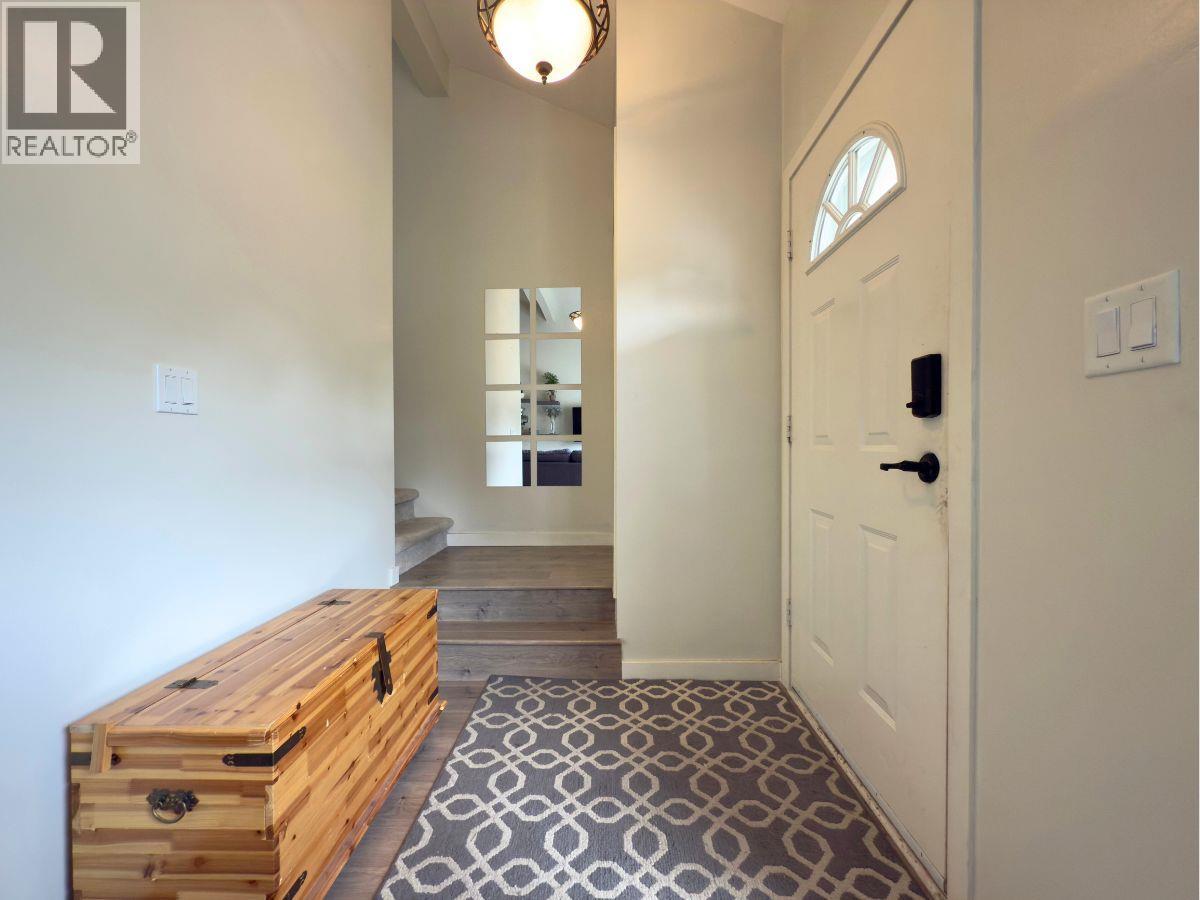 3155 Gordon Drive Unit# 202 Property Photo 11