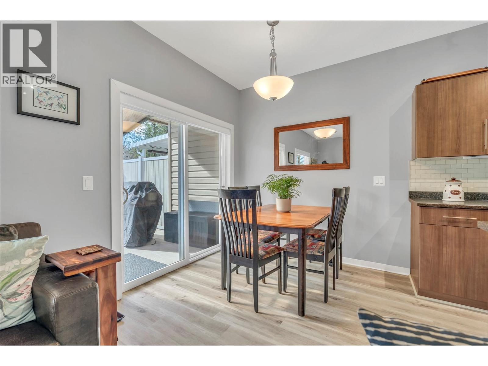 484 Similkameen Avenue Property Photo 11