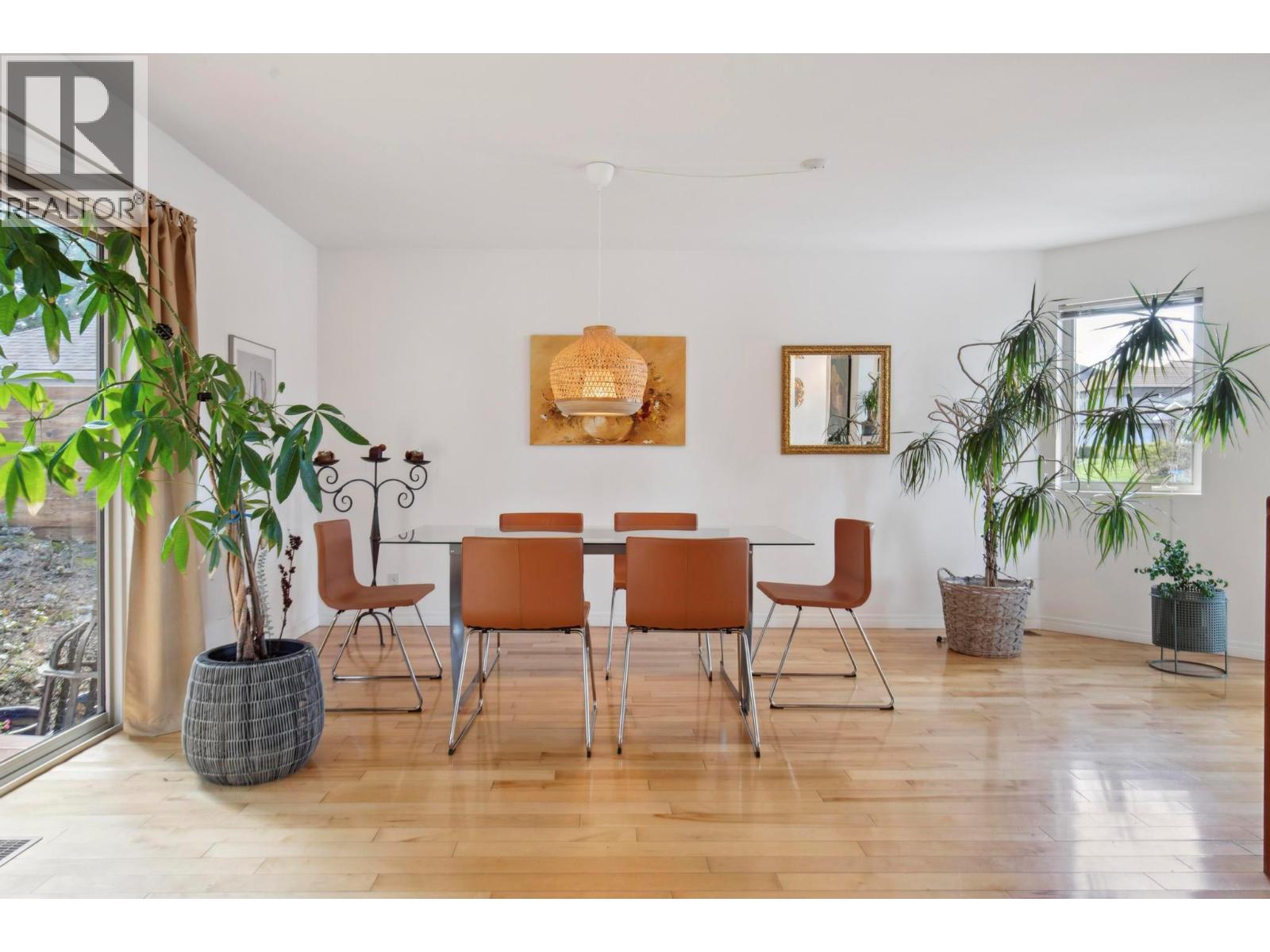 183 Magic Drive Property Photo 16