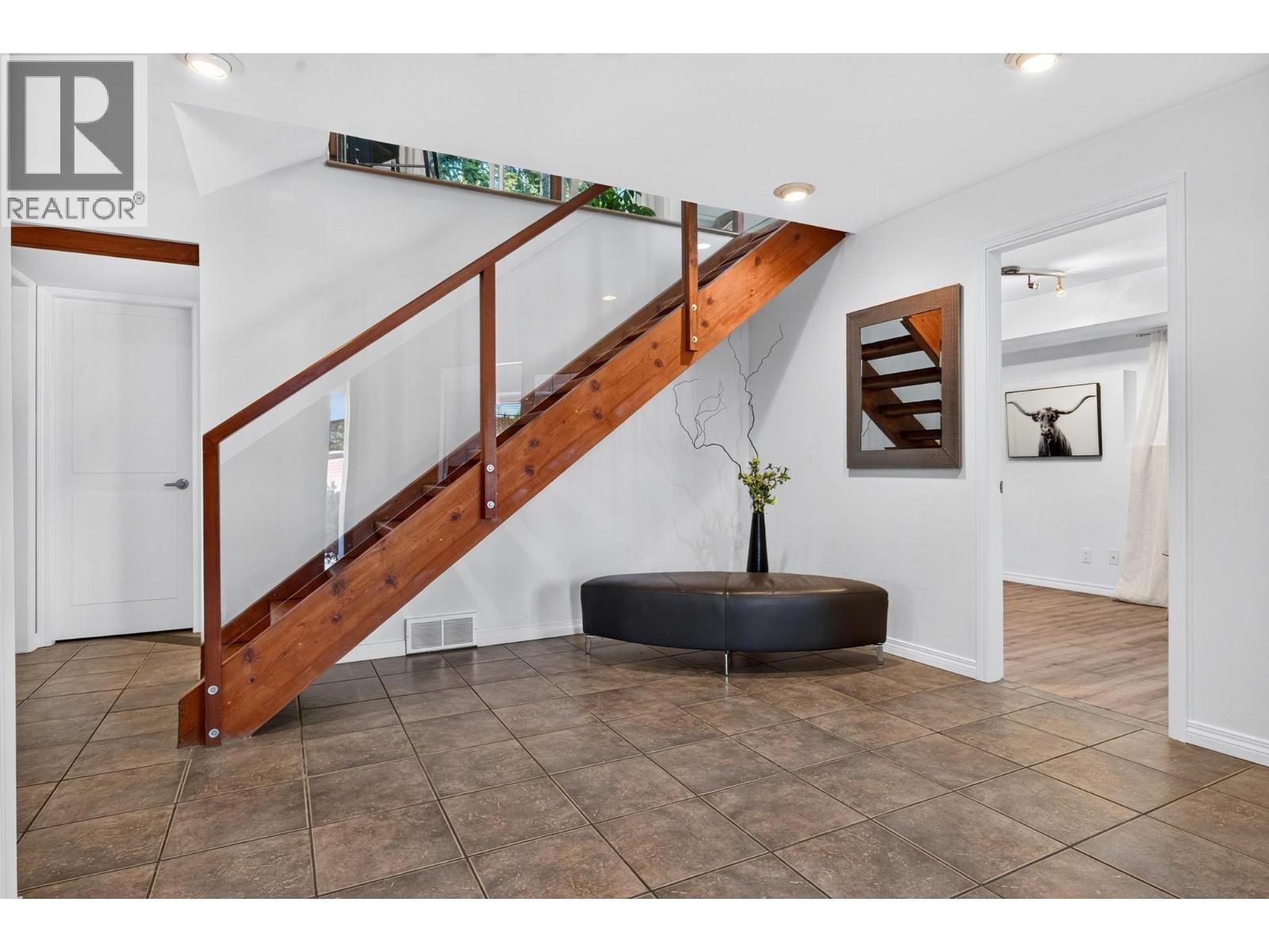 183 Magic Drive Property Photo 31