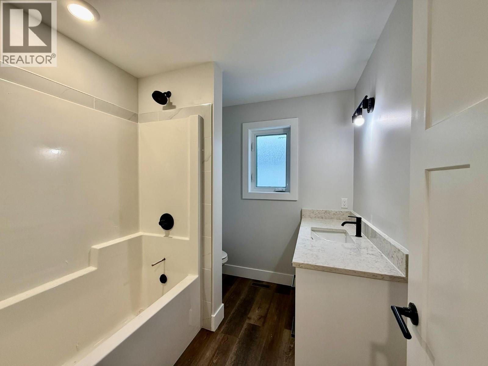 1938 Foxwood Trail Unit# 9 Property Photo 11