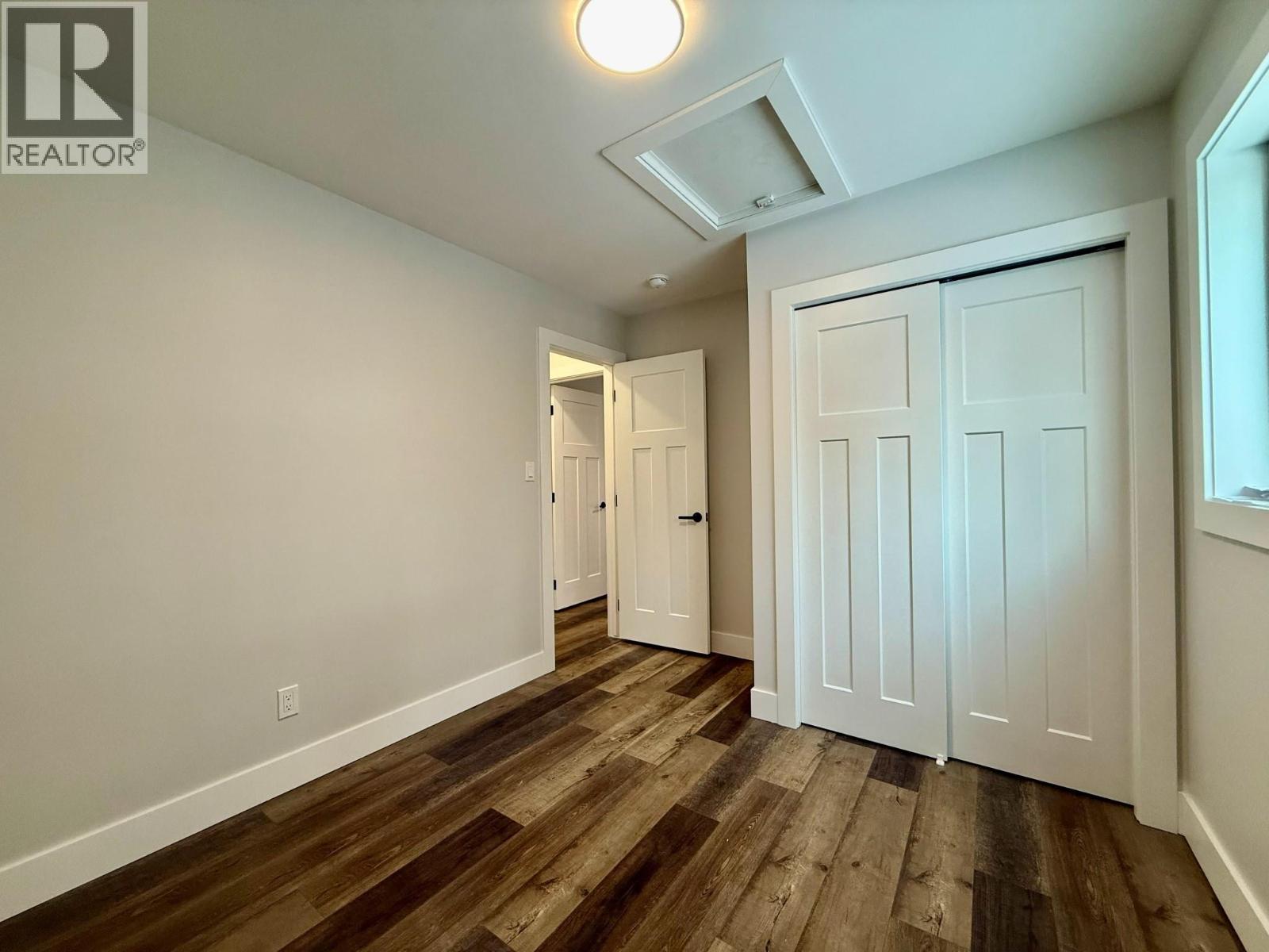 1938 Foxwood Trail Unit# 9 Property Photo 16