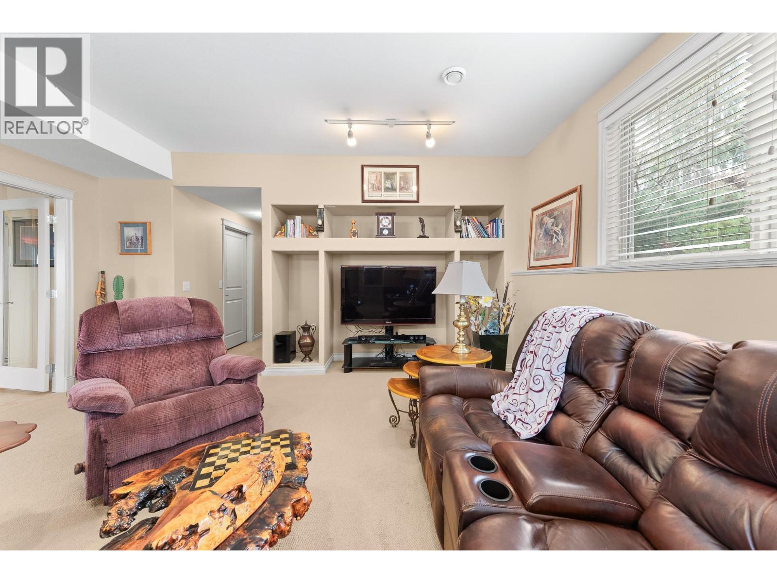 550 Glenmeadows Road Unit# 100 Property Photo 8